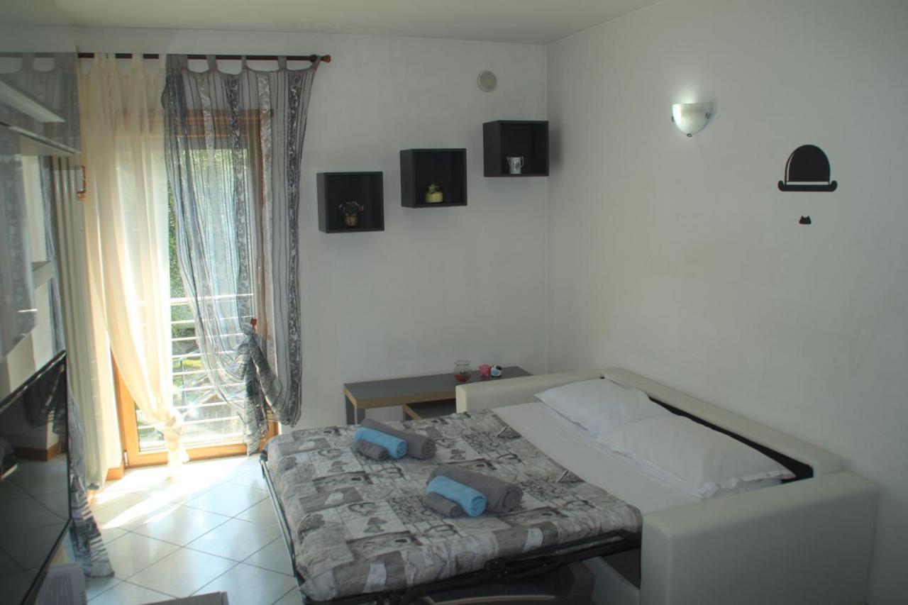 Casa Vela Apartment Riva del Garda Ngoại thất bức ảnh
